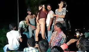 तेलुगु लड़की खुला नृत्य