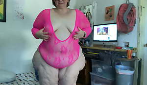 Toute seule a slutty SSBBW avidity your attention forth wait for me added to look at my curvy body